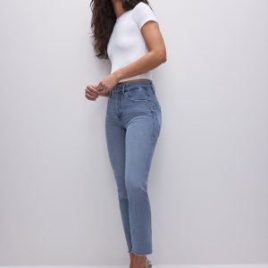 Good Legs Straight Split Pockets