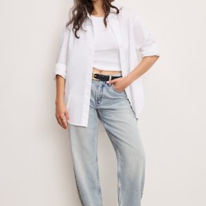 Good Petite 90s Relaxed Jeans