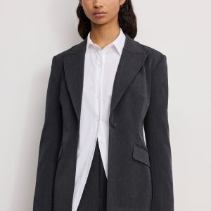 Essential Suiting Sculpted Blazer