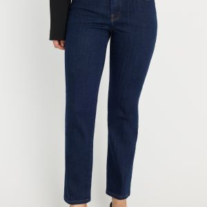 Good Petite Straight Jeans