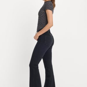 Power Stretch Pull-on Flare Jeans